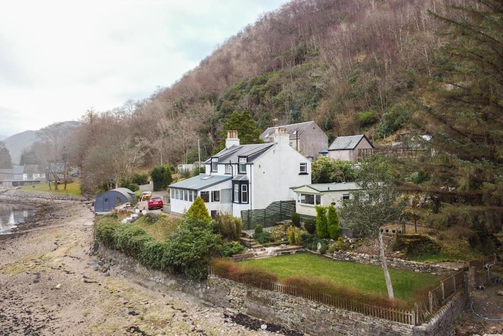 Rossmay House - 4 Bedroom Scottish Villa With Waterfront / Mountain Views アローチャー エクステリア 写真